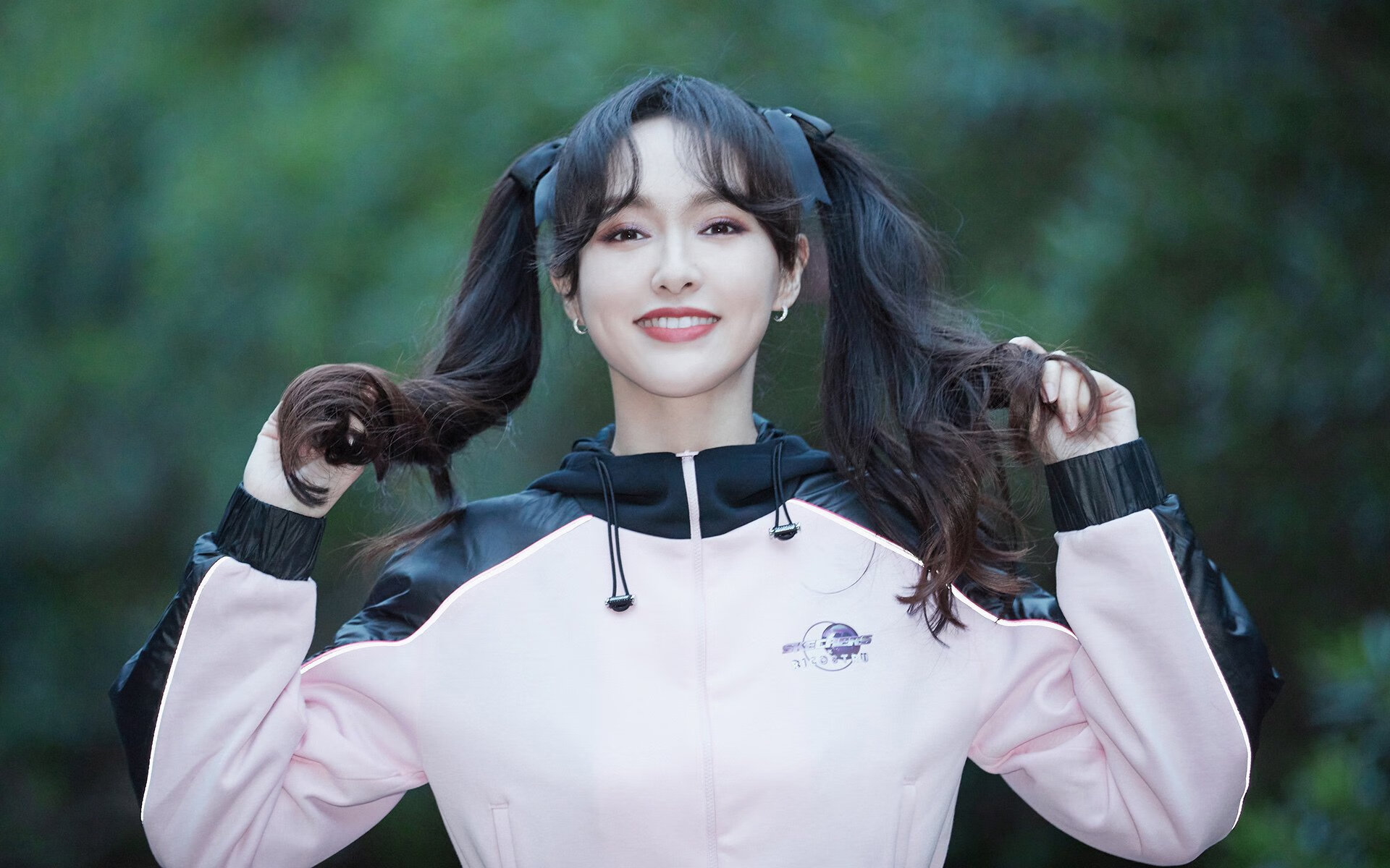 开云-新王登基！杰伦·格林狂飙之夜打碎质疑，76人团队火力全开碾碎步行者